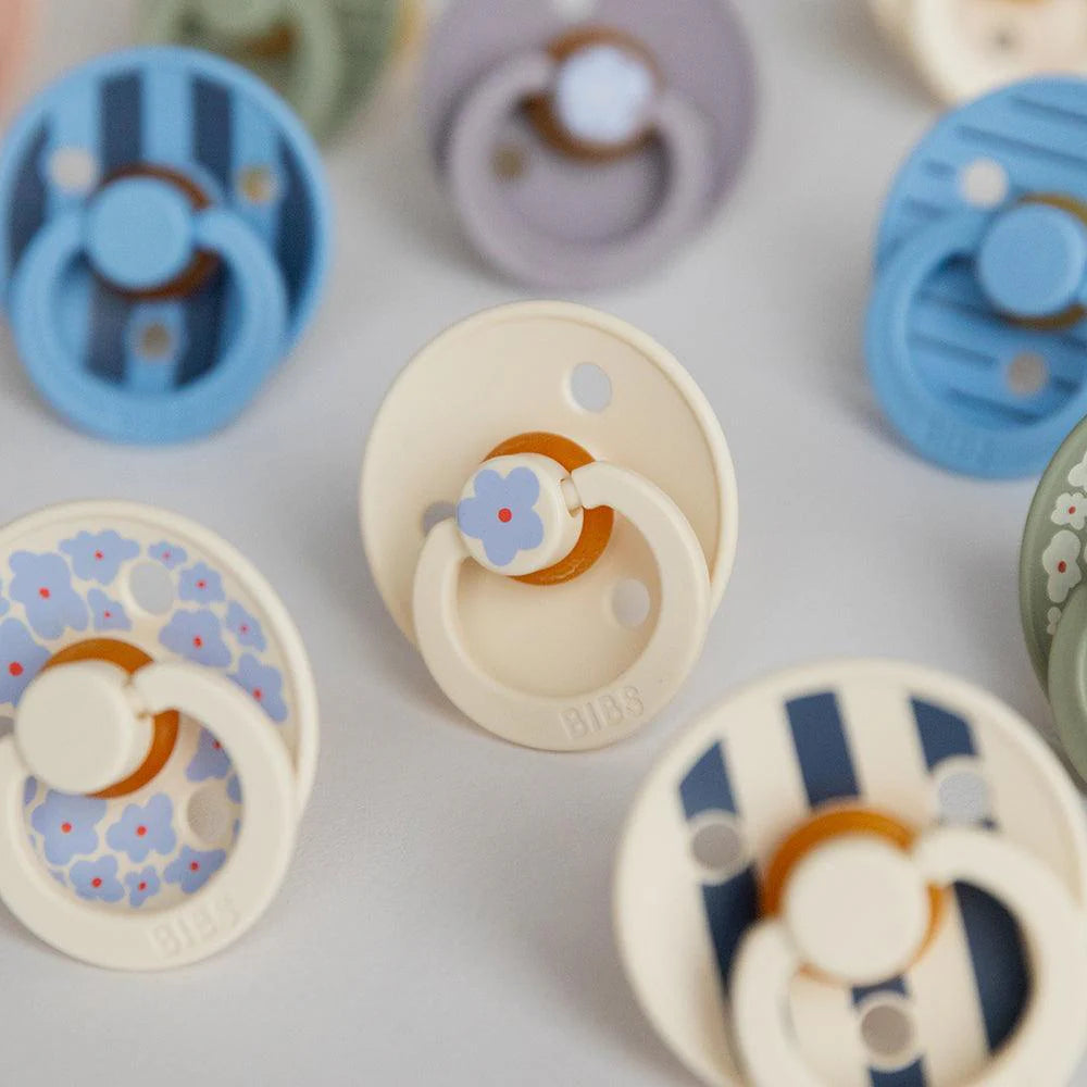 BIBS Dummies - Studio Collection - Natural Rubber - Jasmine Ivory Mix