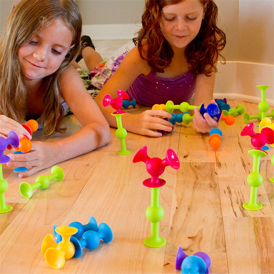 Squigz starter set