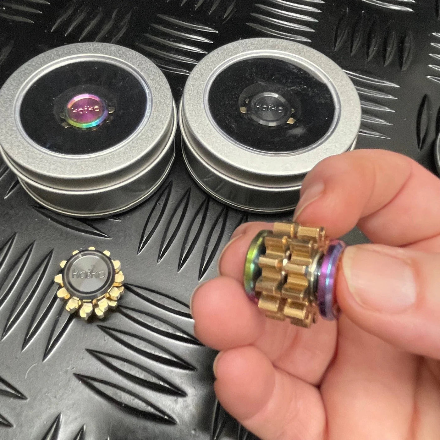 Double cog 24g by Kaiko - Oil Slick