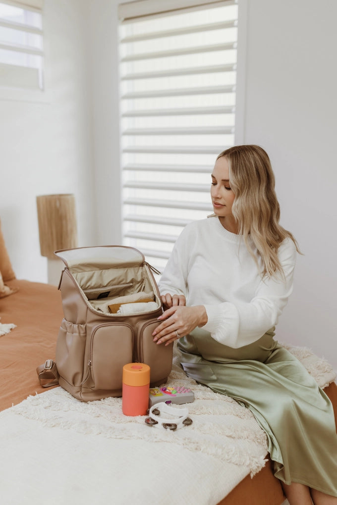 OiOi Signature Nappy Backpack - Oat Dimple Vegan Leather