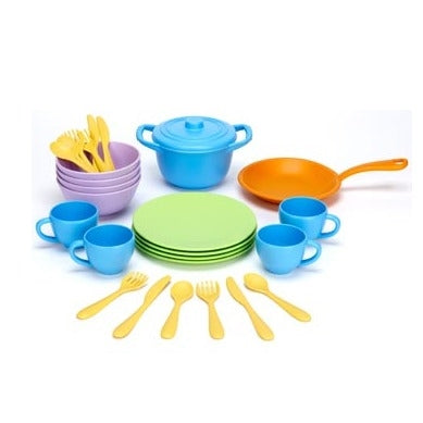 Green Toys Cookware and Dining Set - 26 pieces