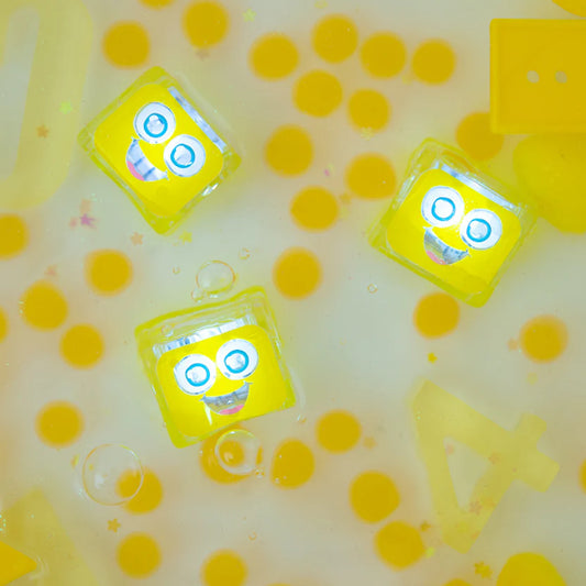 Glo Pals - Light Up Glo Cubes - Alex Yellow