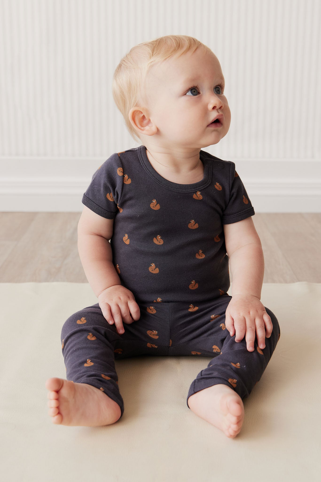 Organic Cotton Hudson Short Sleeve Bodysuit - Fox Cubs Constellation